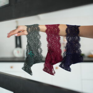 Lace set
